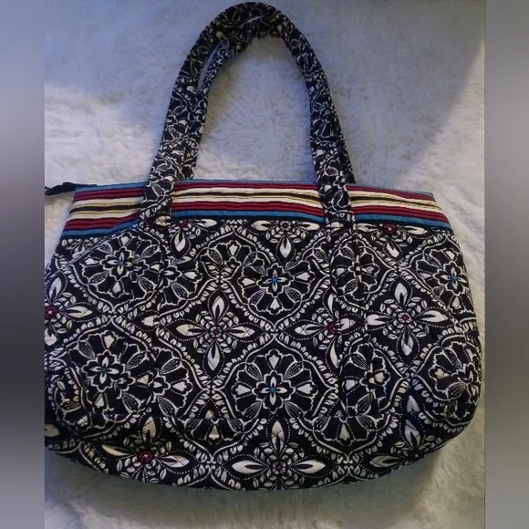 Vera Bradley Tote - Picture 3 of 5